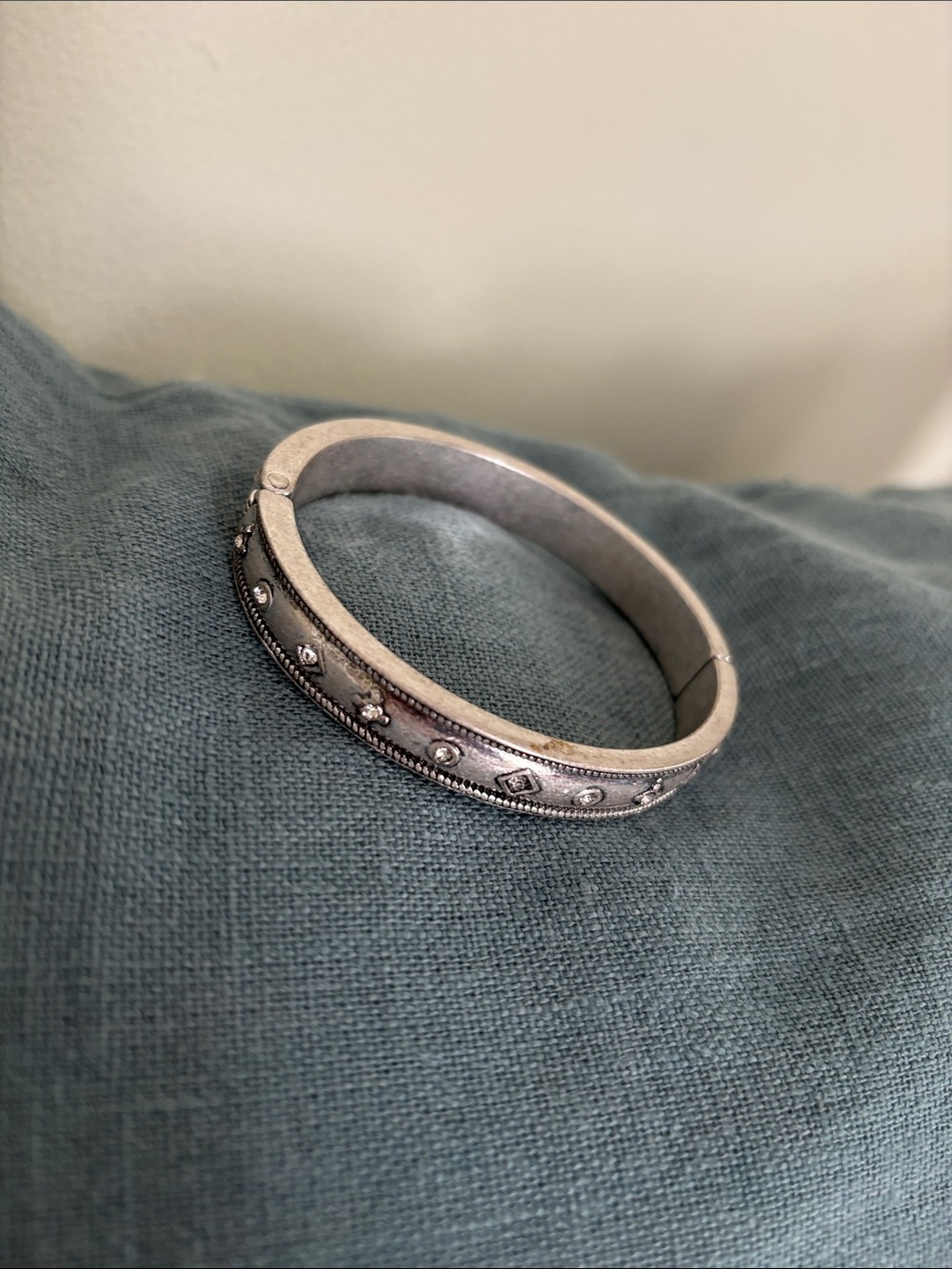 Silver Tone Beaded Accent Hinged Bangle Bracelet